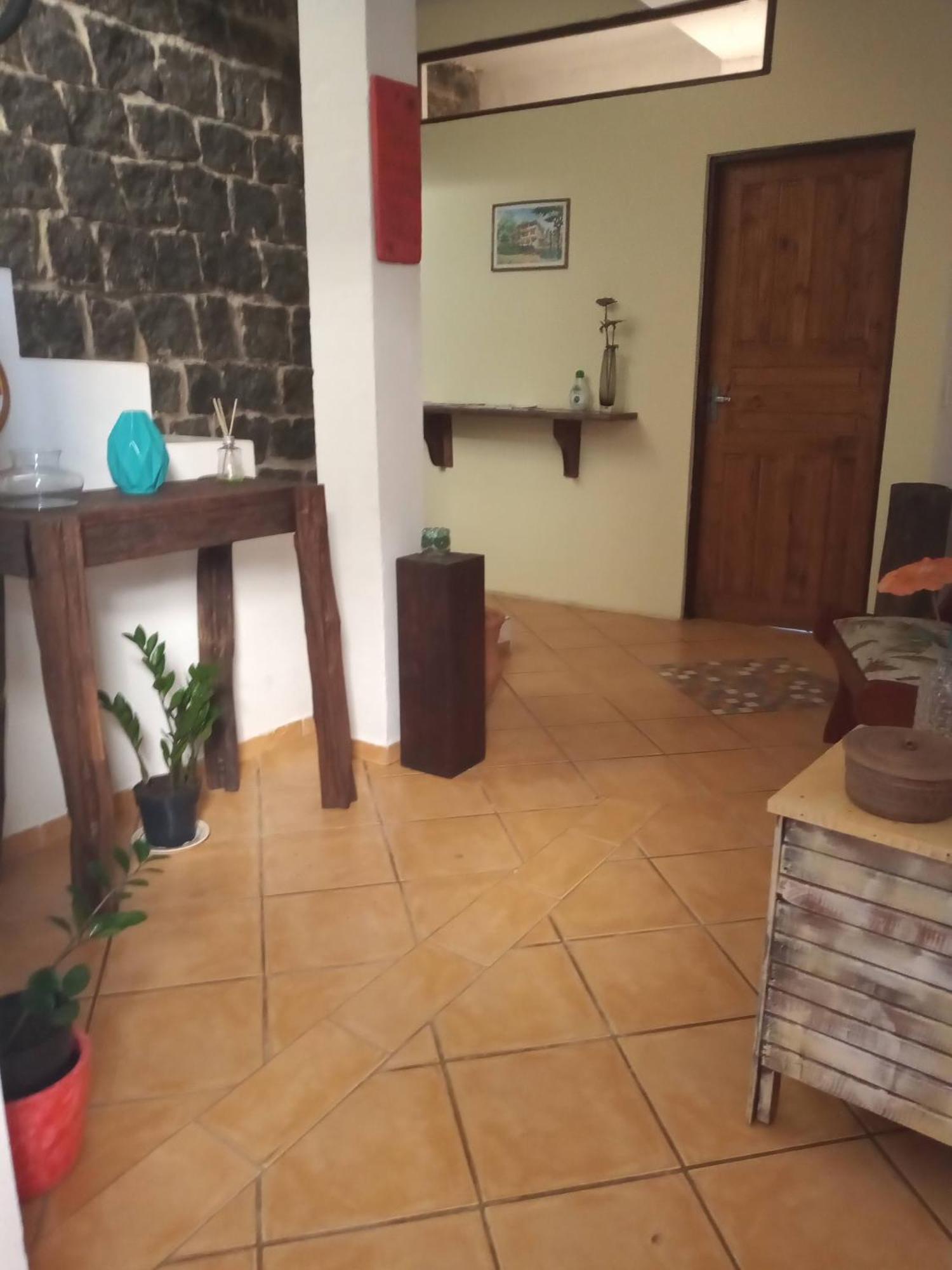 Suites Brilho Do Sol 乌巴图巴 外观 照片