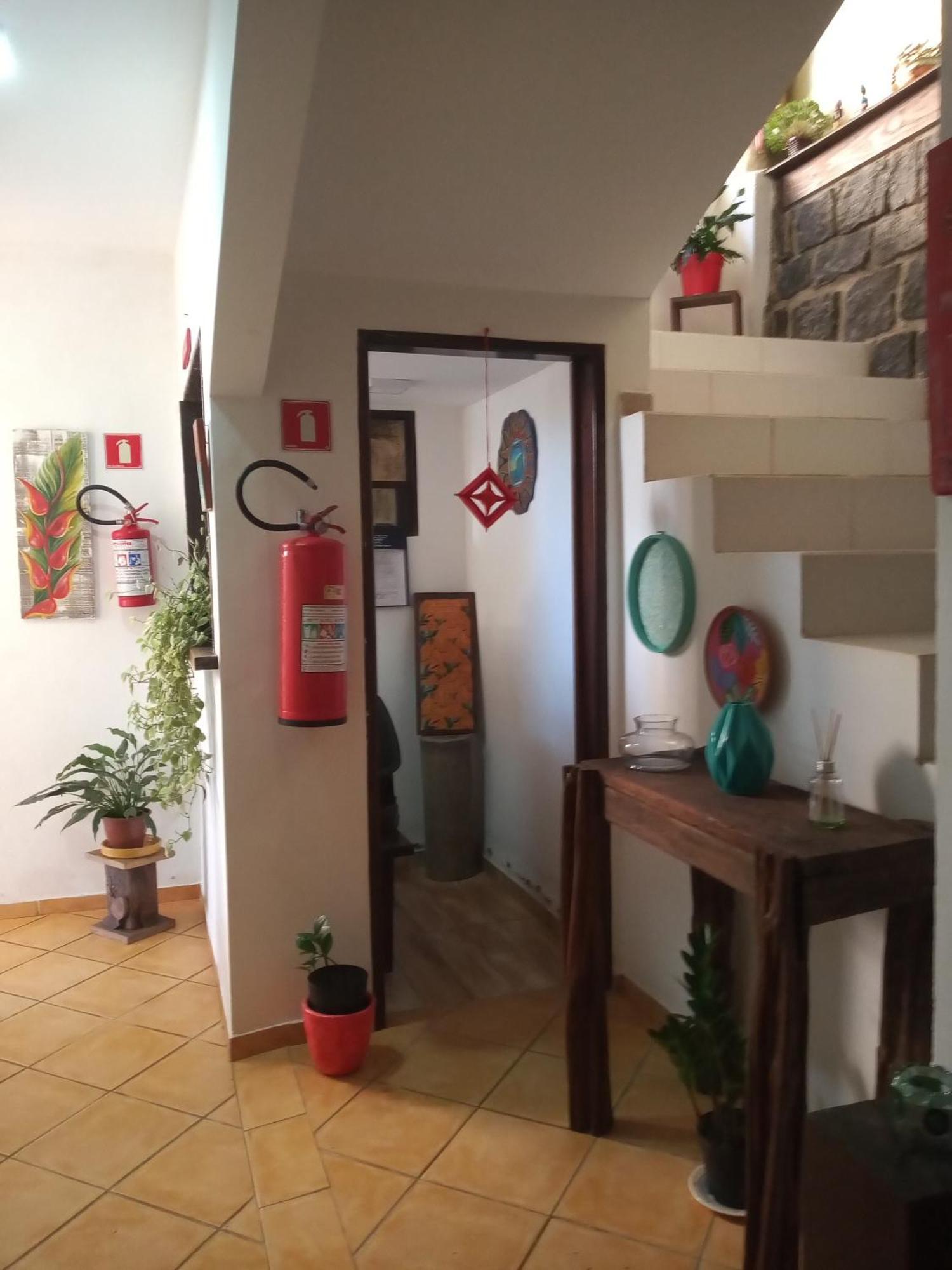 Suites Brilho Do Sol 乌巴图巴 外观 照片